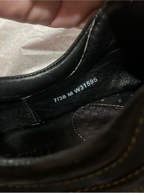 Women’s  Black Leather Born shoes with Contrast Stitching